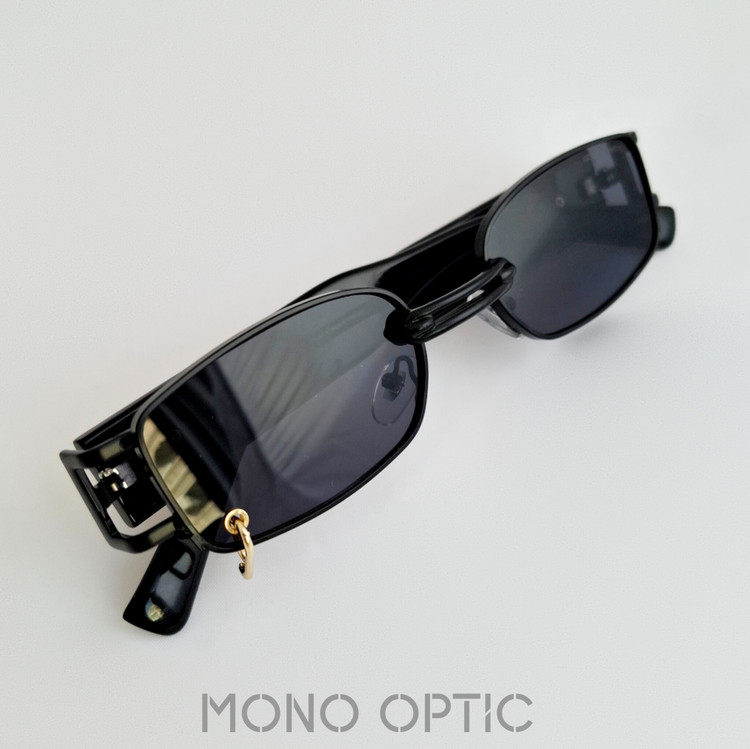 عینک آفتابی یونیسکسGENTLE MONSTERکد۸۰۳۲ پیرسینگدار