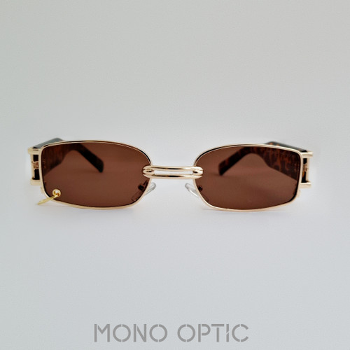عینک آفتابی یونیسکسGENTLE MONSTERکد۸۰۳۲ پیرسینگدار
